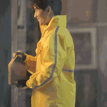 d816746c08e14906b95ca6aa3b0ef71d.gif