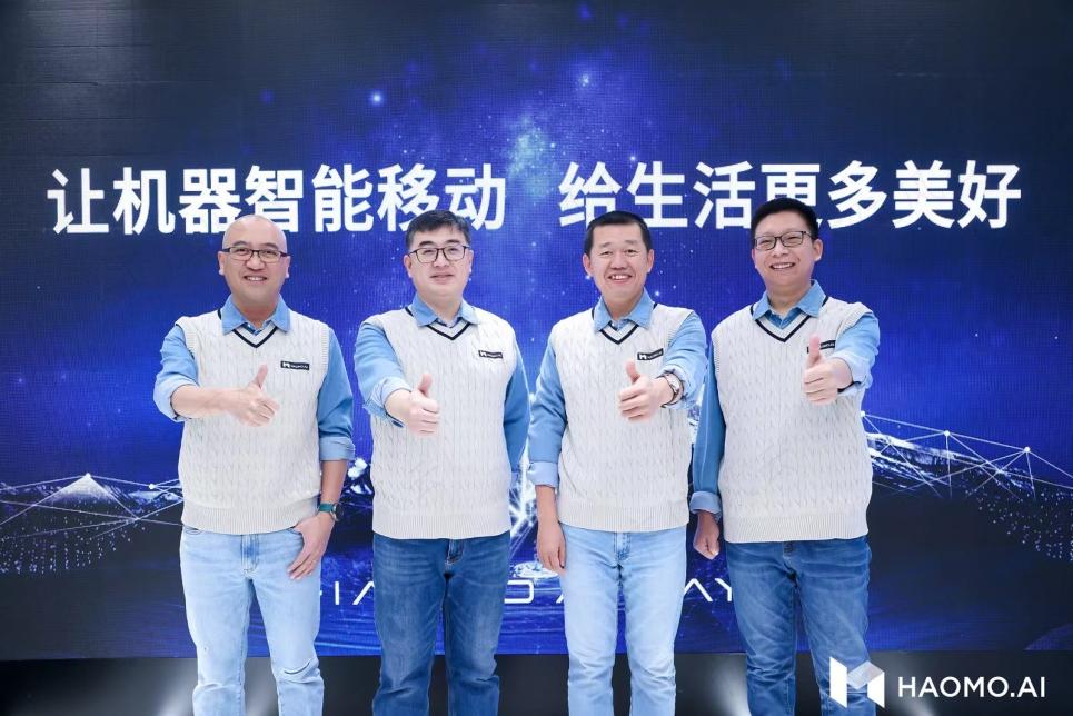 毫末也玩ChatGPT?自研“人驾自监督认知大模型”比老司机还老司机 毫末也玩ChatGPT?自研“人驾自监督认知大模型”比老司机还老司机